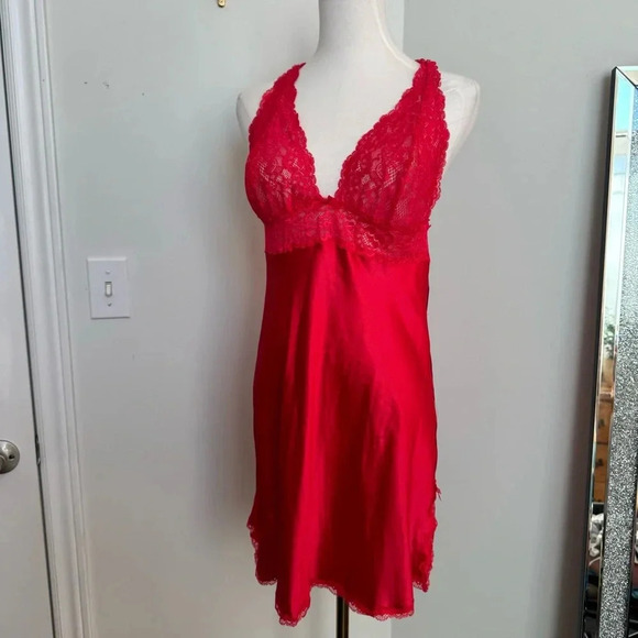 Victoria secret Red Lace slip dress with lace and bow details M luxury coquette - Picture 2 of 8
